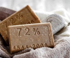 Хозяйственное мыло на пользу красоте: 5 проверенных рецептов для кожи и волос